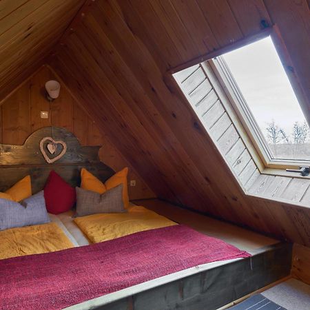 Landhotel Brauner Hirsch Kammerforst Phòng bức ảnh