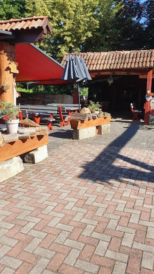 Landhotel Brauner Hirsch Kammerforst Ngoại thất bức ảnh